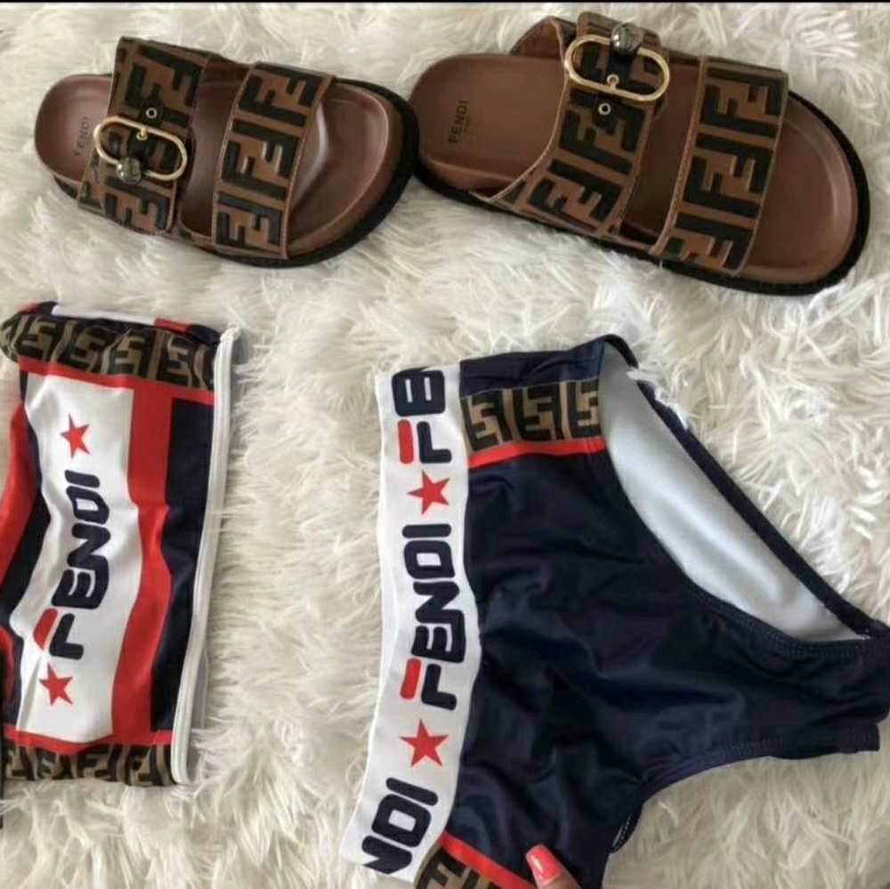 CLOTHES shoes